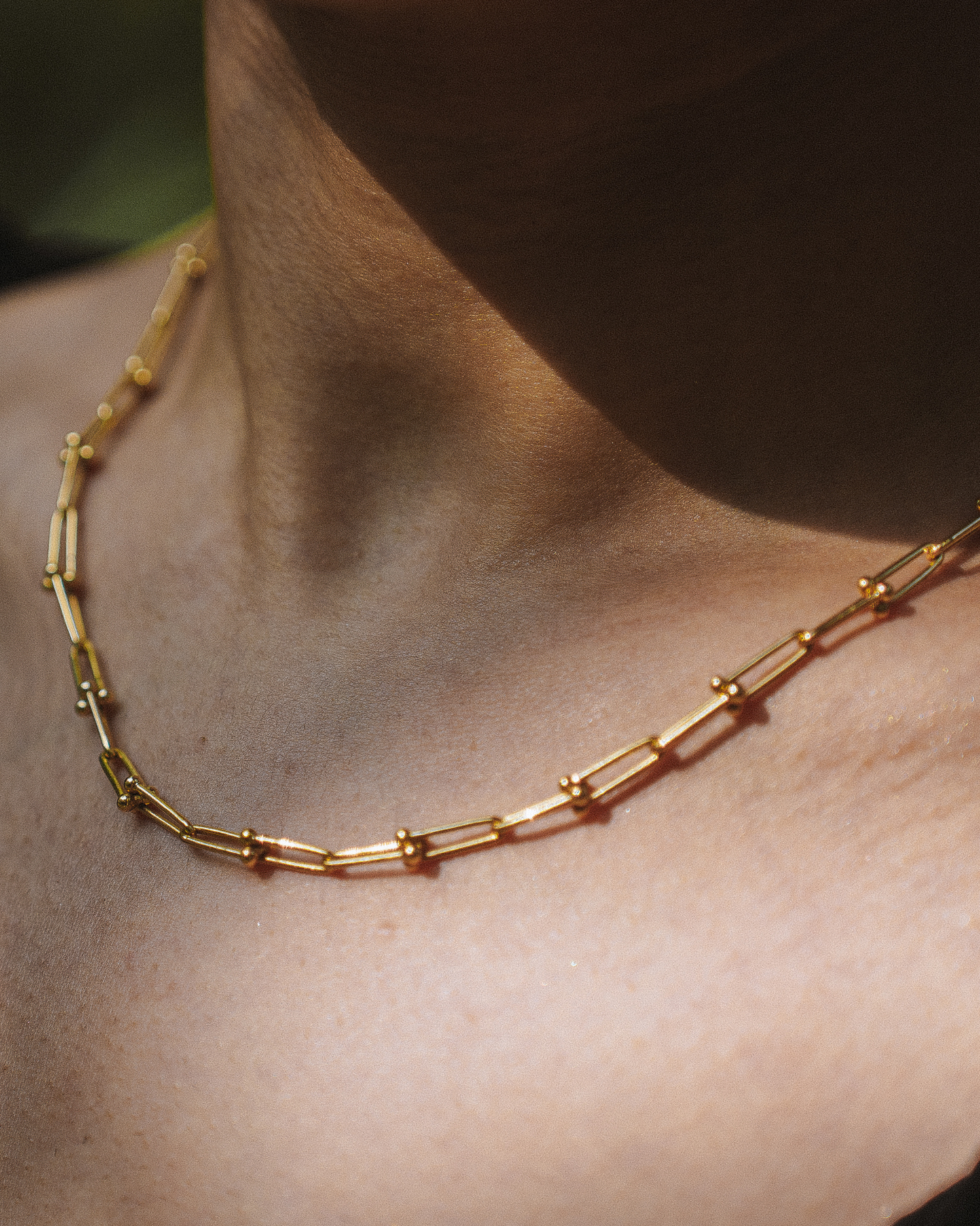 LIGHTWEIGHT CHAIN-LINK NECKLACE