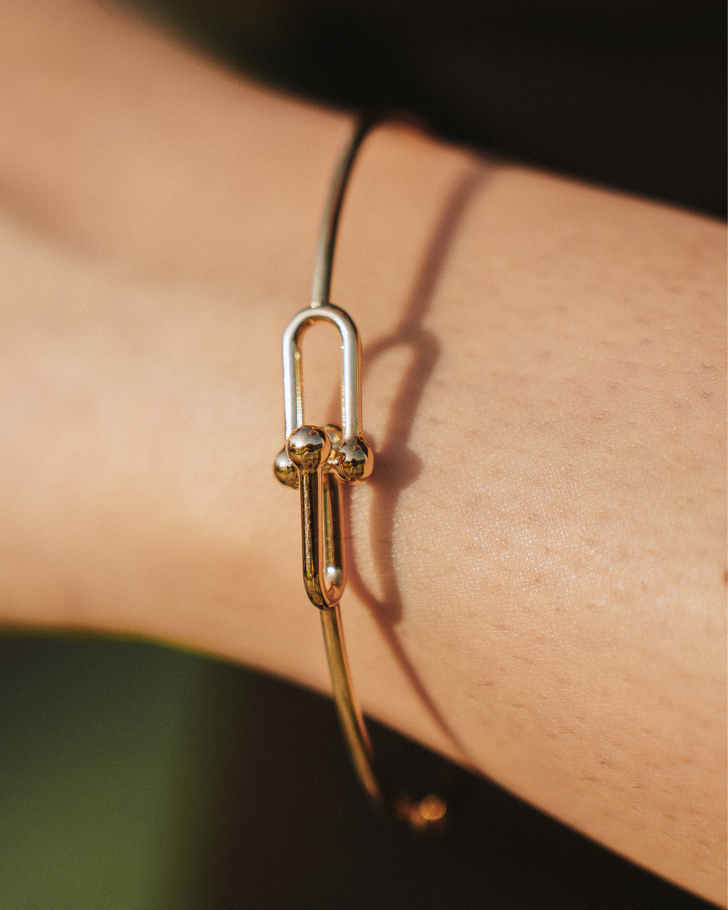 LINK BANGLE